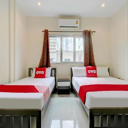 Oyo 253 Kk 11 Boutique Inn Bangkok Esterno foto