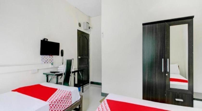 Oyo 253 Kk 11 Boutique Inn Bangkok Esterno foto