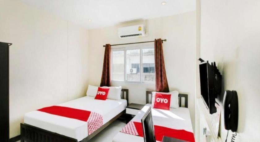 Oyo 253 Kk 11 Boutique Inn Bangkok Esterno foto